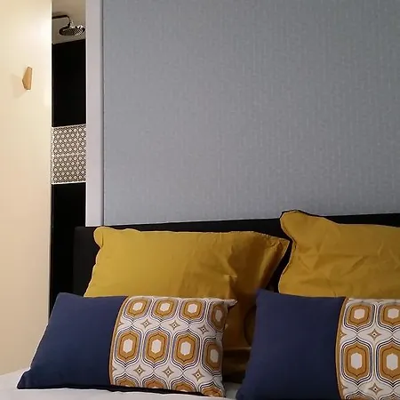 Apartment Contemporain Proche Meteo, Cambo, Edf, Airbus & Thales *